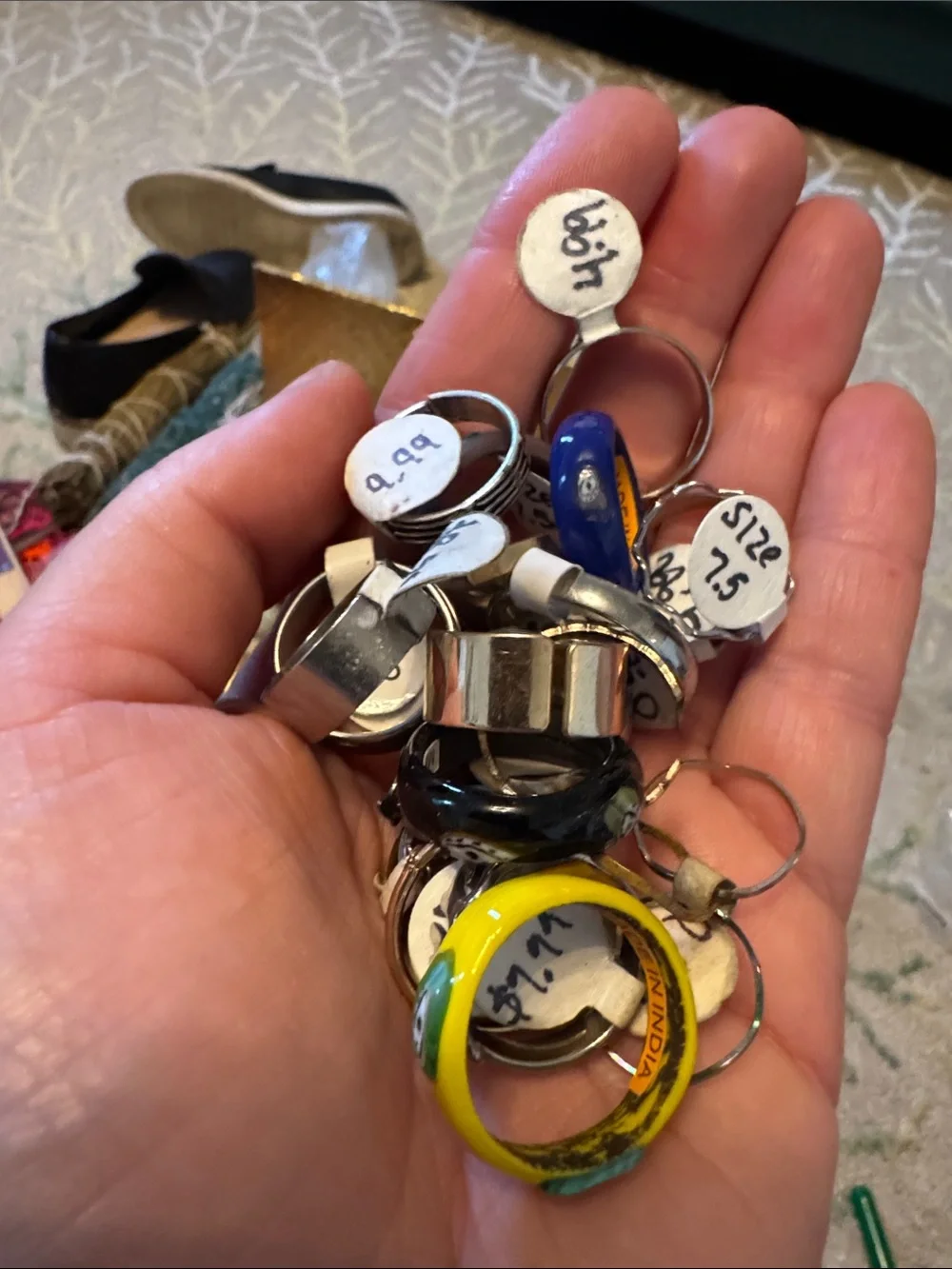 20 Mixed size rings for resale E